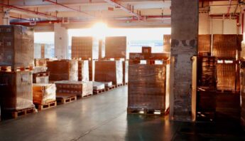 magazzino contro terzi per l'export