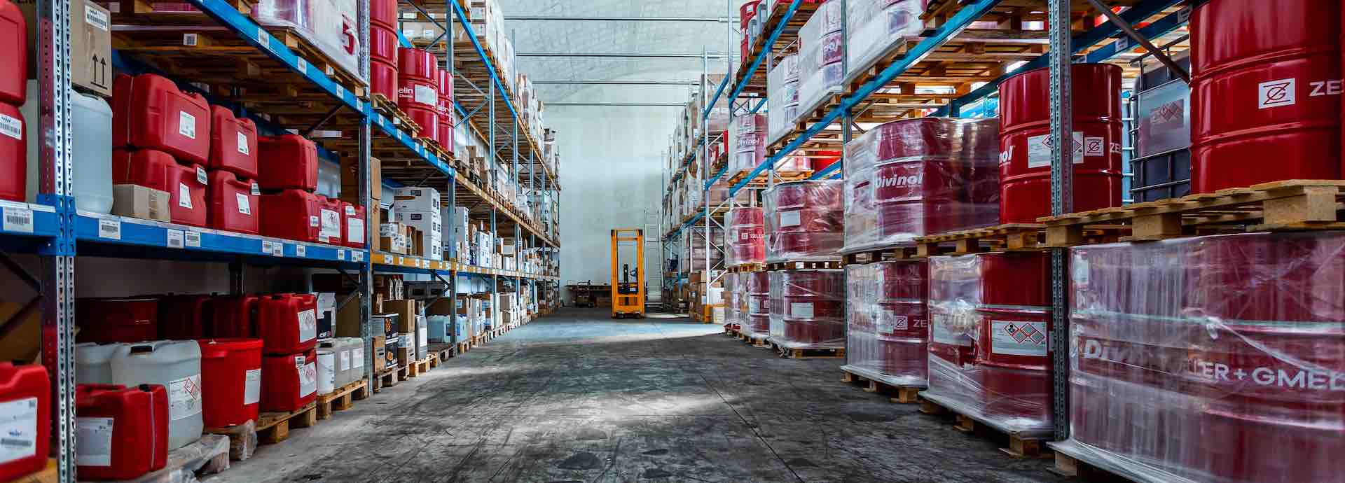 Deposito oli lubrificanti conto terzi